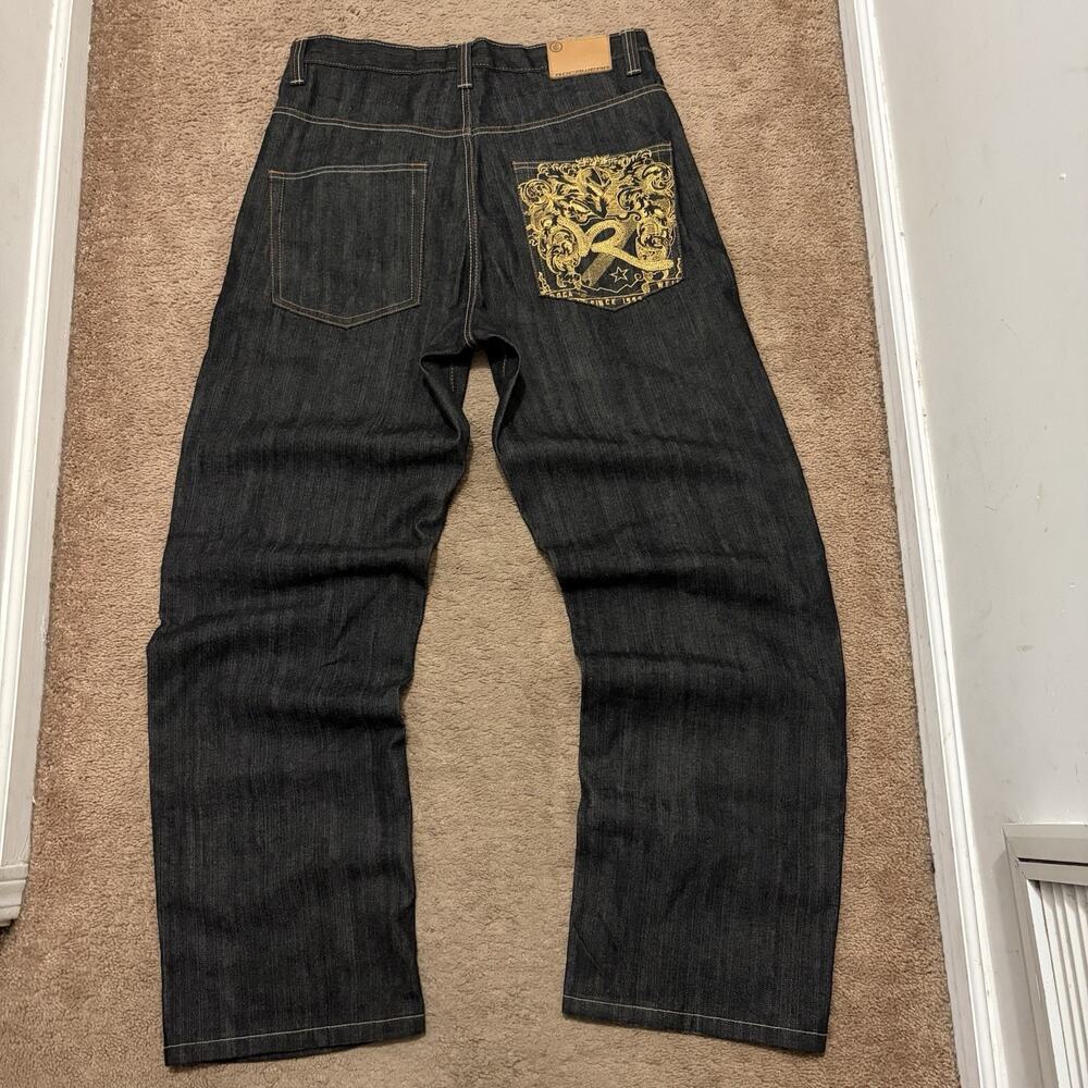Vintage Rocawear Jeans Gold Embroidered Back Pocket Size 34 Y2K